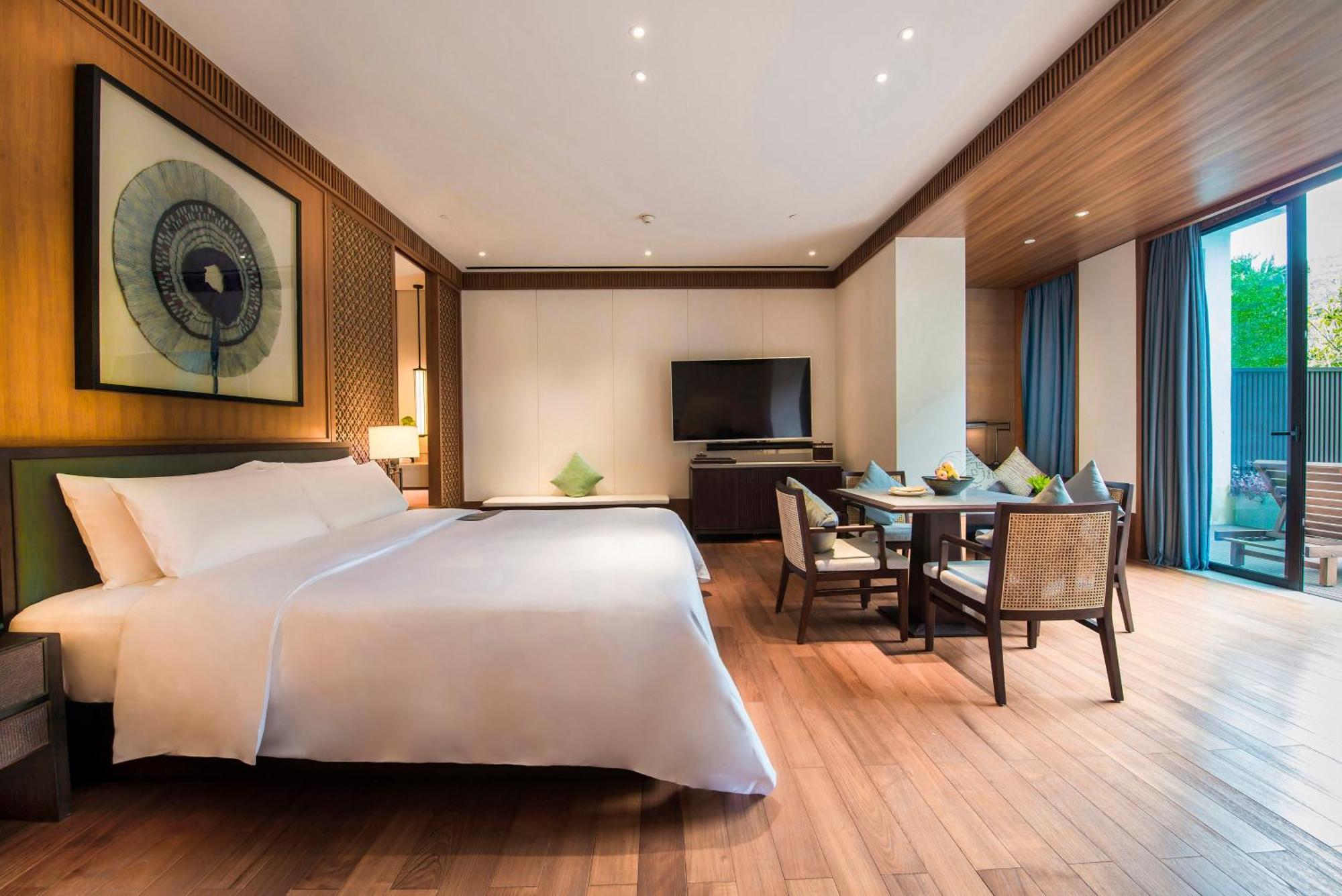 Le Meridien Shimei Bay & 5* Wanning